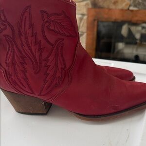 Zara Burgundy Western Ankle Boots